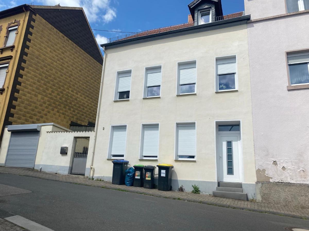 Apartments Lissy I Und II Neunkirchen (Saarland) Exterior foto